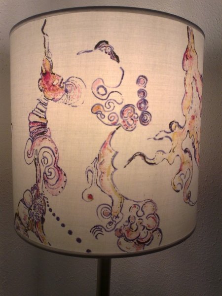 Abat jour violet et blanc