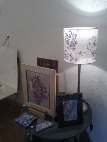 Abat jour blanc et violet