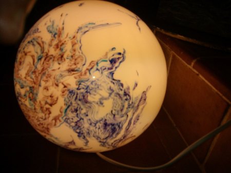 Lampe ronde verre violet et bleu